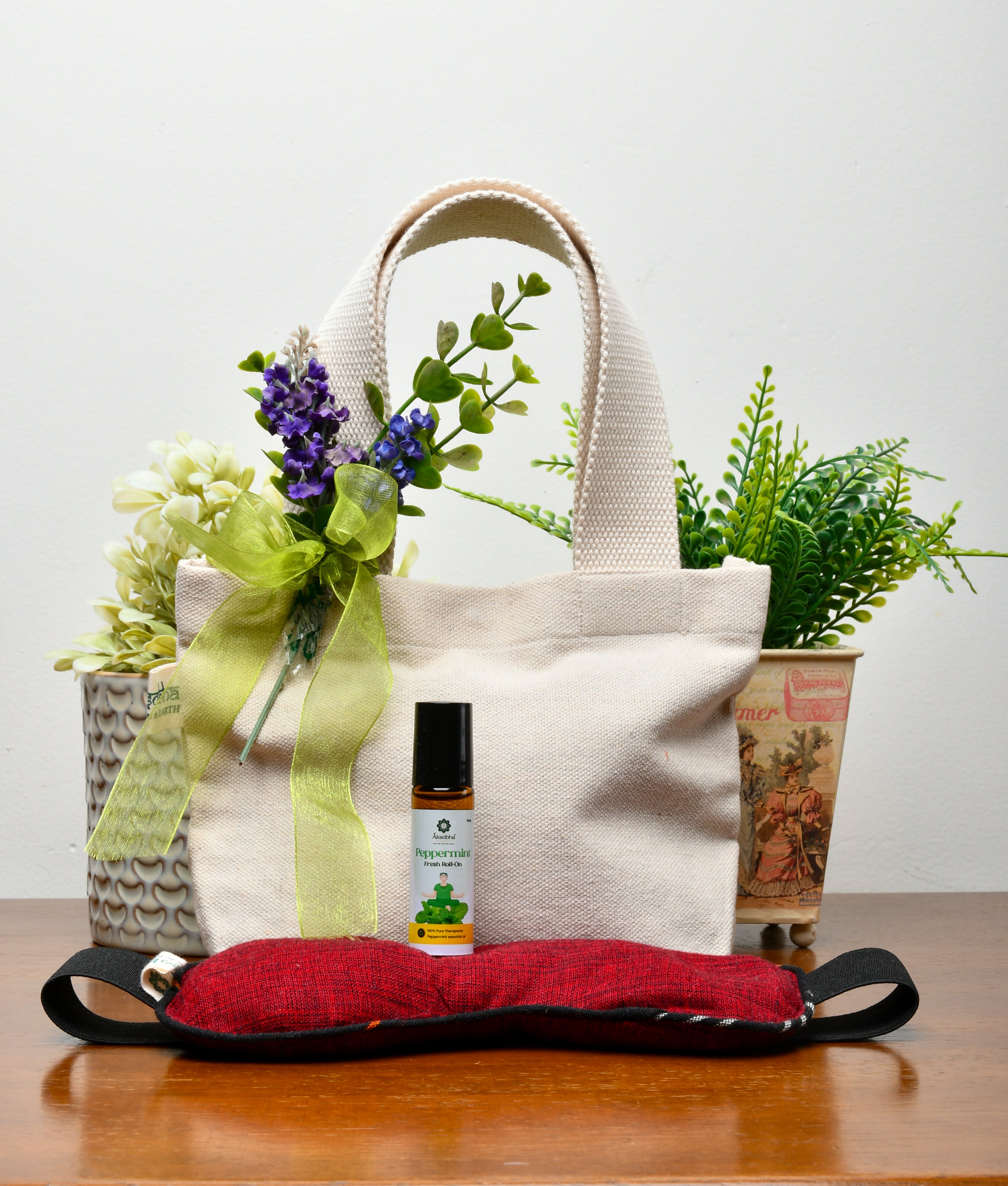 Sparsh Collection Gift Hamper | Eye Pack + Lavender Roll-On (10 ml) + Cotton Gift Bag